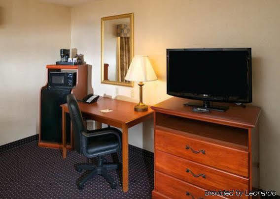 Red Roof Inn & Suites Galloway Exterior foto
